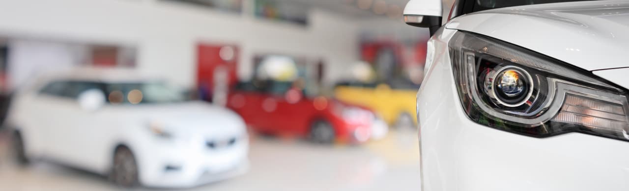Finding the Best Used Cars Near Jacksonville: Private Sellers vs. Dealerships